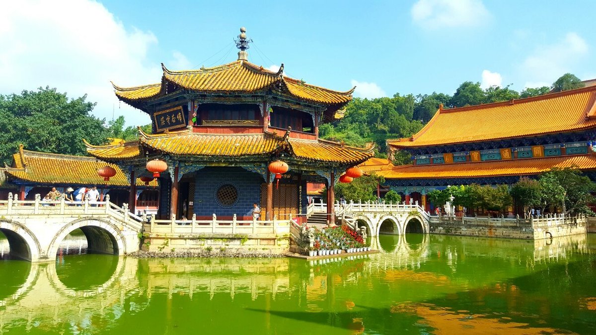 Côn Minh &#8211; Thành phố vạn mùa xuân giữa cao nguyên Vân Nam