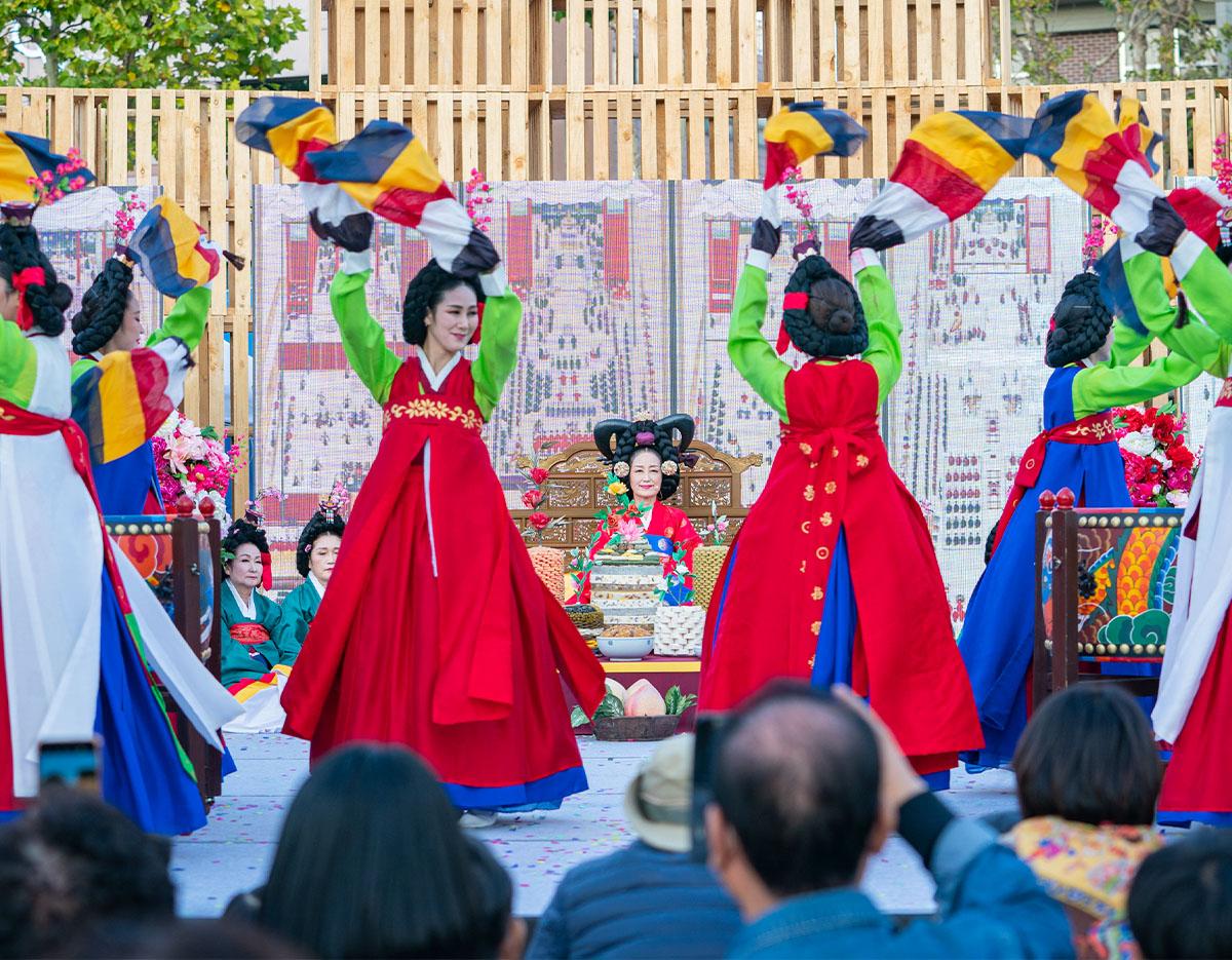 Lễ hội Văn hóa Hwaseong Suwon – Di sản sống động mùa thu ở Hàn Quốc