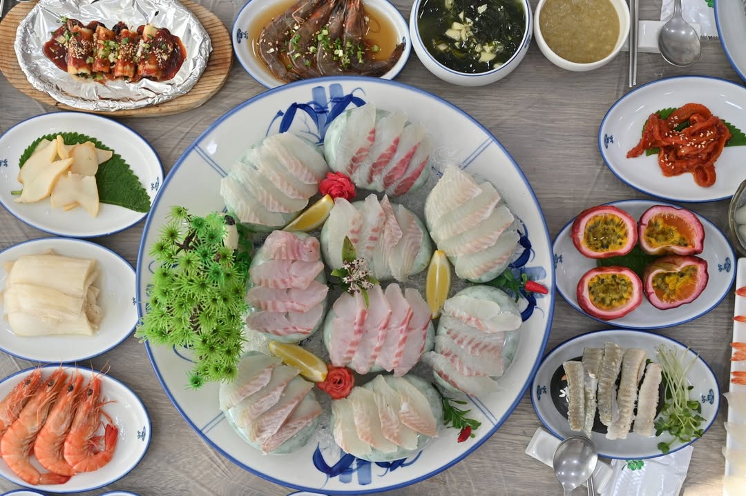 Lịch trình vi vu &#8220;đảo tình yêu Jeju&#8221; tự túc chi tiết nhất