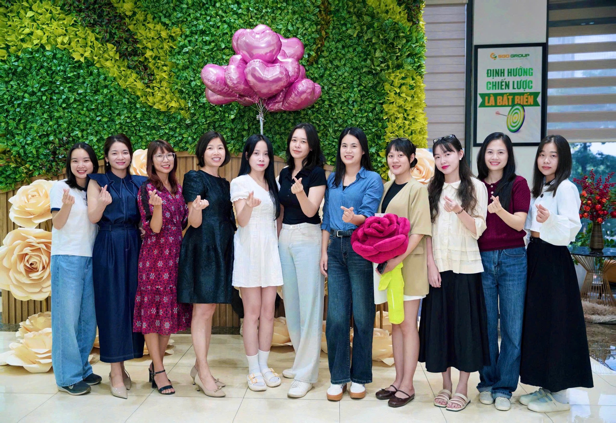 SGO DMC chào mừng Ngày Phụ nữ Việt Nam 20/10