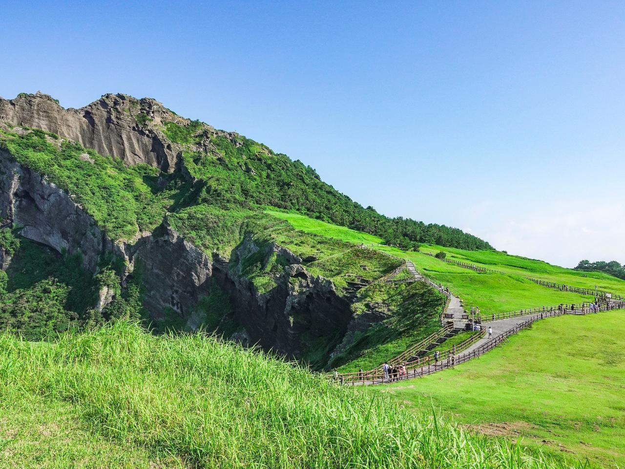Lịch trình vi vu &#8220;đảo tình yêu Jeju&#8221; tự túc chi tiết nhất