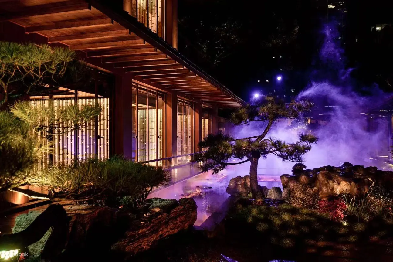 Yến tiệc cung đình – Trải nghiệm ẩm thực đắt giá khi du lịch Thượng Hải