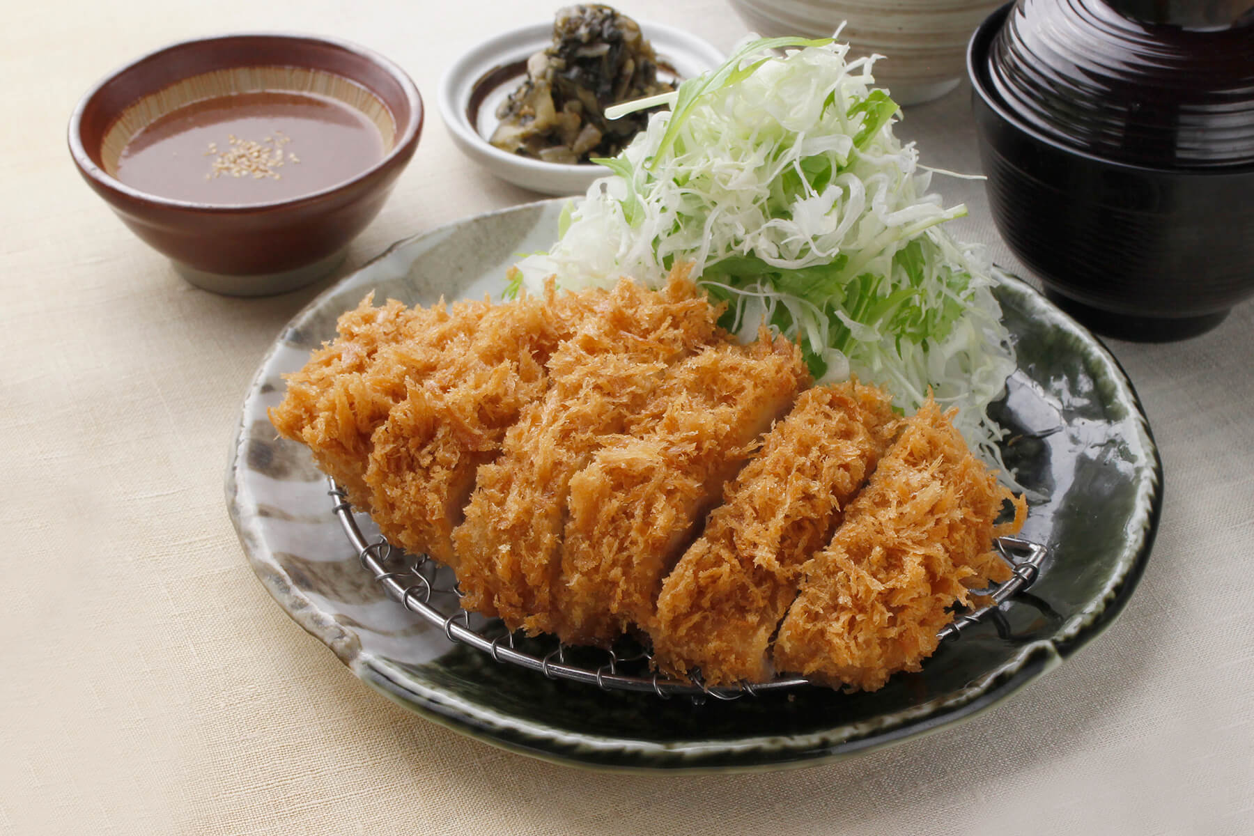 Đi Nhật ăn gì? Top 10 món ngon trứ danh xứ Phù Tang bạn phải thử